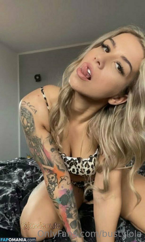 bustylola / bustylola.madrid Nu OnlyFans  Foto vazada #71