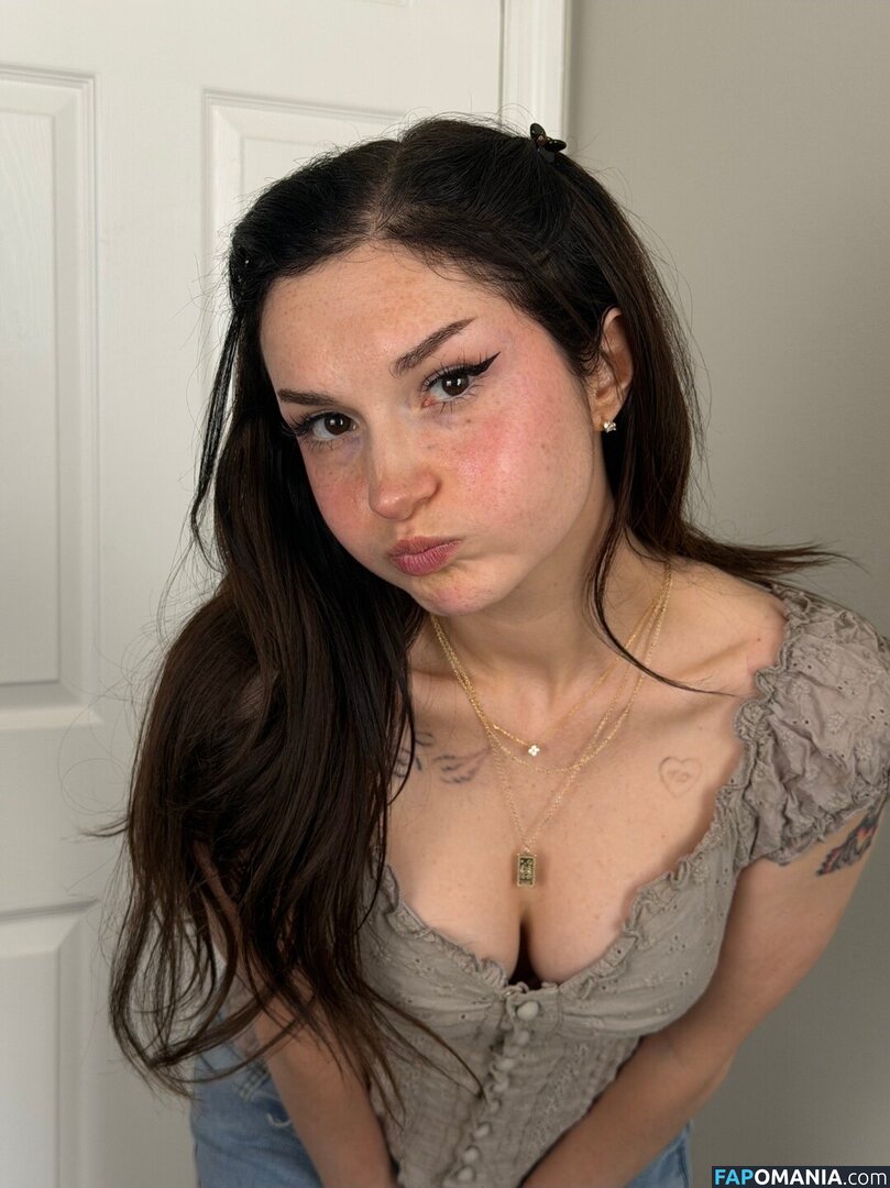 Busy B Asmr / busybasmr Nu OnlyFans  Foto vazada #1035