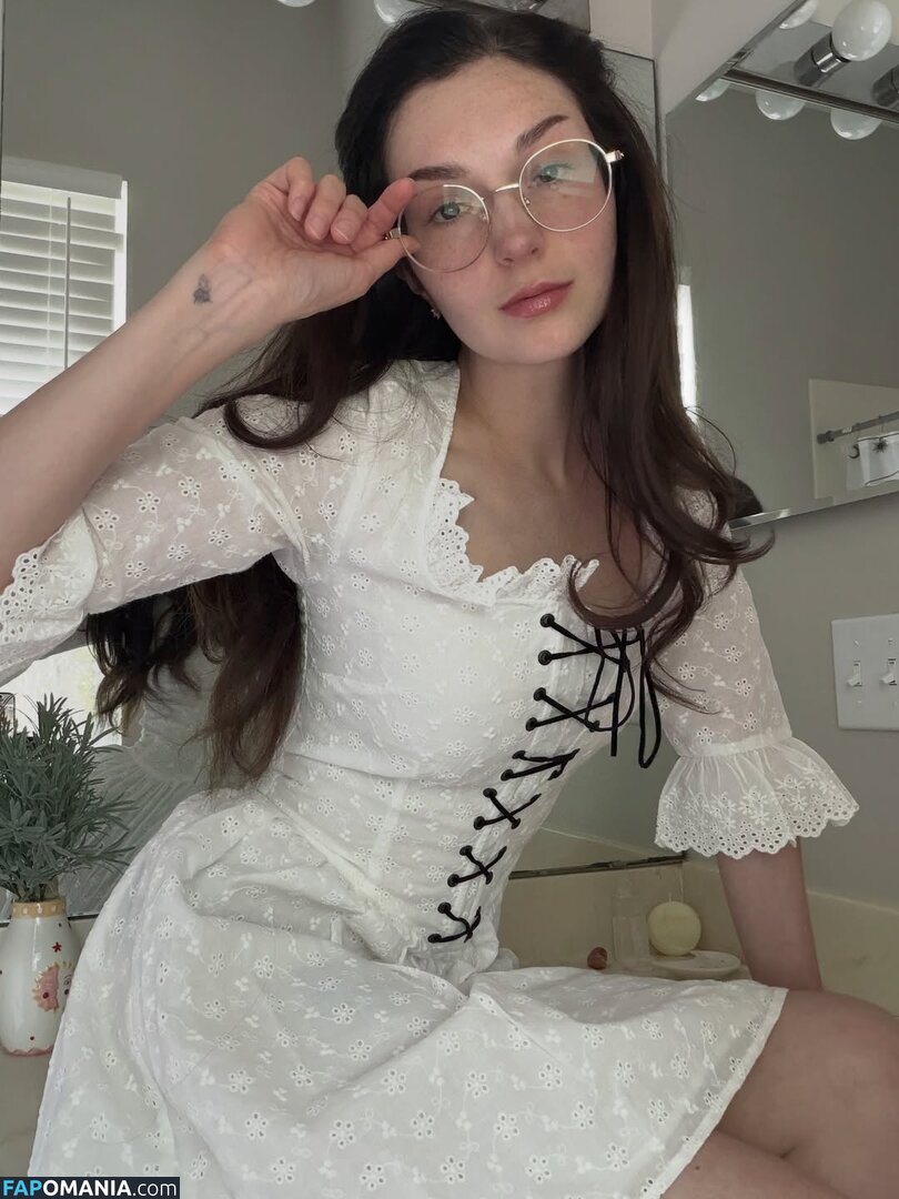 Busy B Asmr / busybasmr Nu OnlyFans  Foto vazada #1043