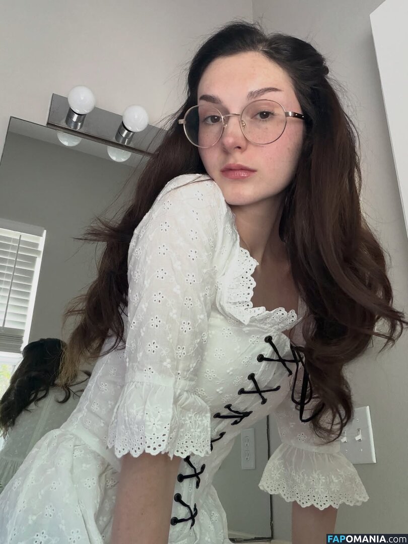 Busy B Asmr / busybasmr Nu OnlyFans  Foto vazada #1045