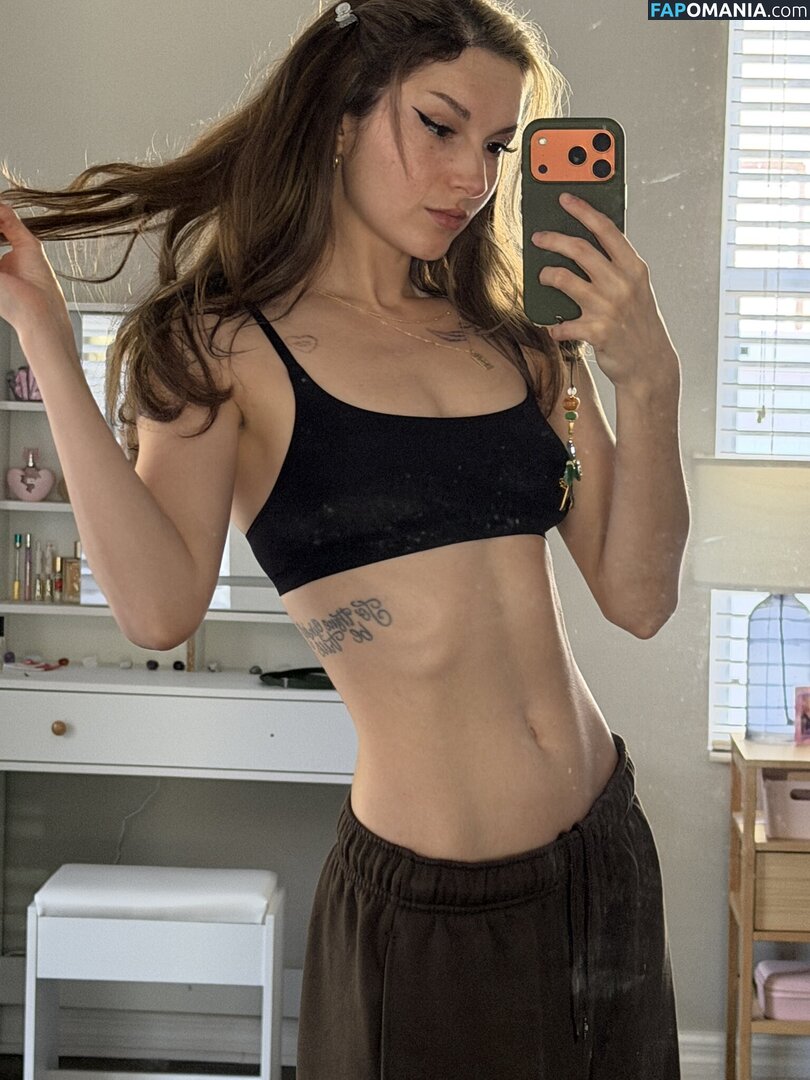 Busy B Asmr / busybasmr Nu OnlyFans  Foto vazada #1065