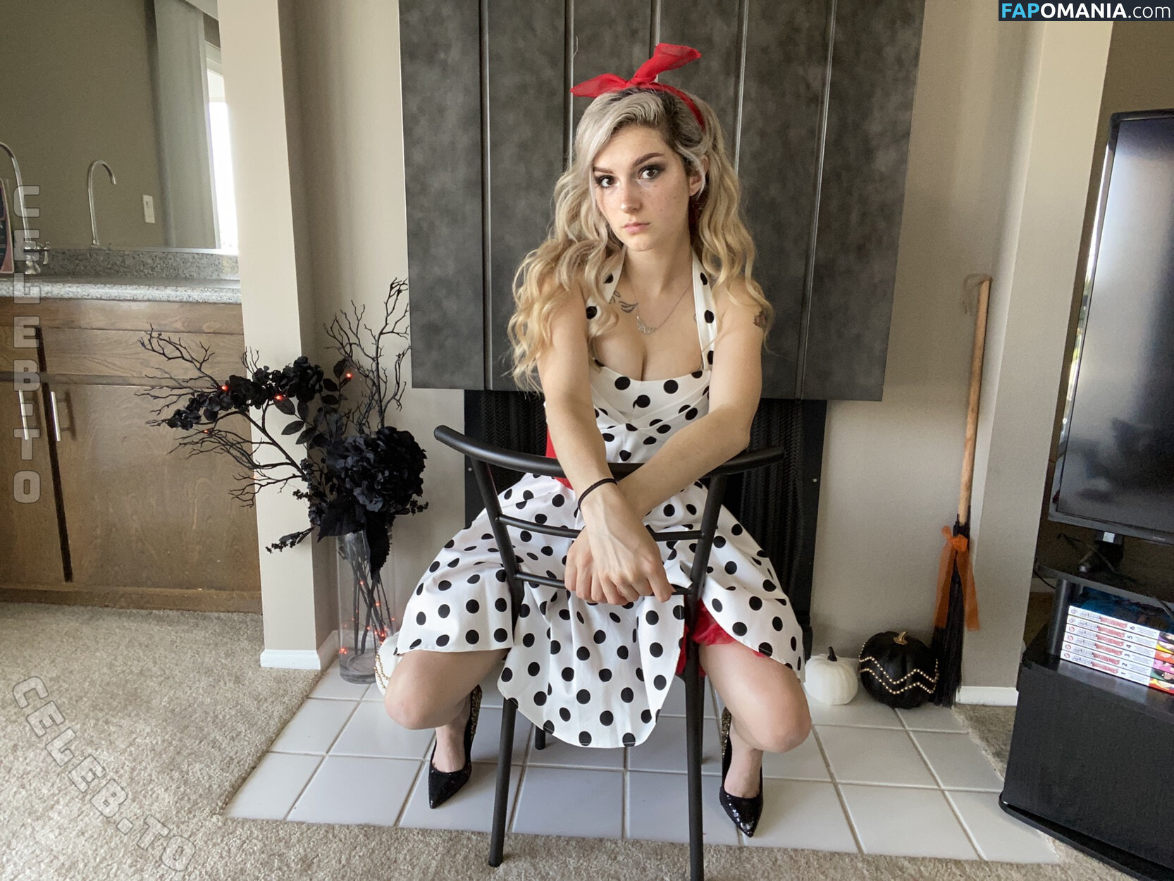 Busy B Asmr / busybasmr Nu OnlyFans  Foto vazada #1069