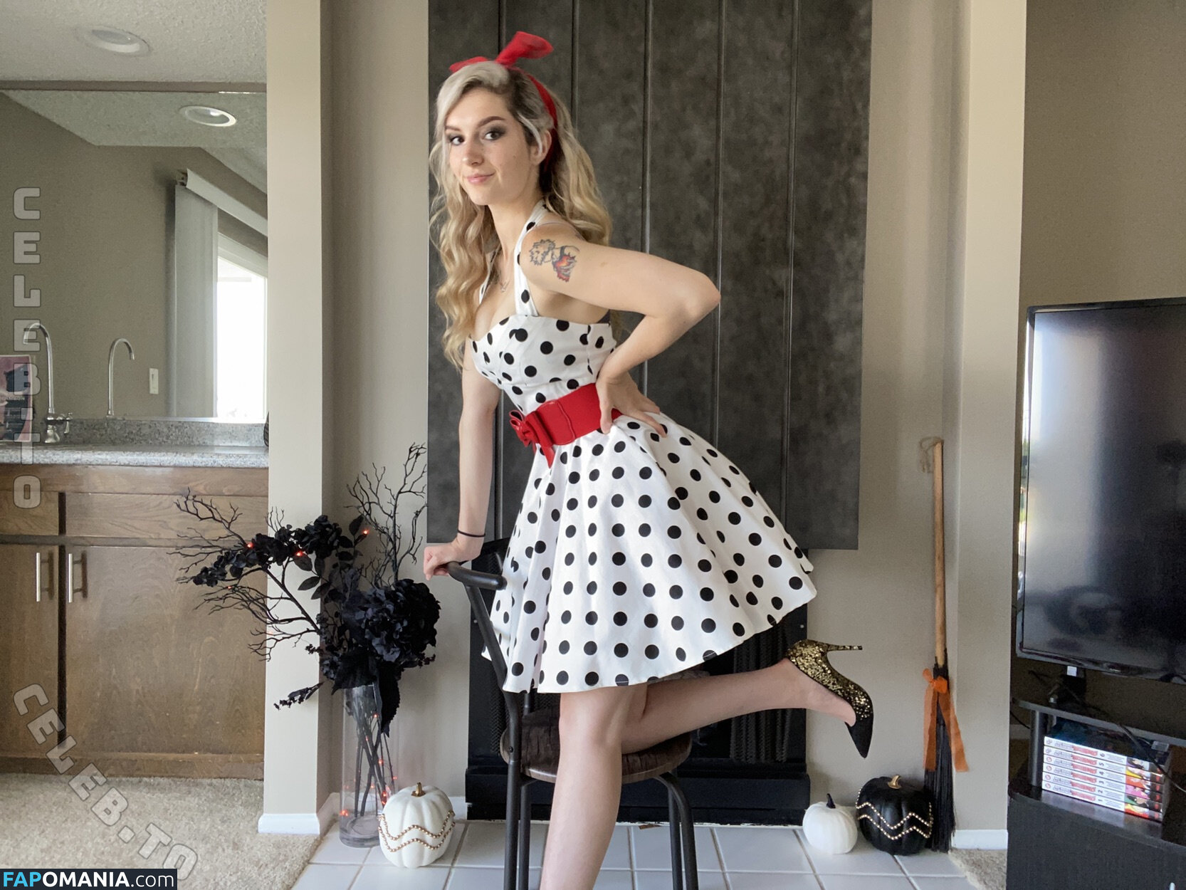 Busy B Asmr / busybasmr Nu OnlyFans  Foto vazada #1074