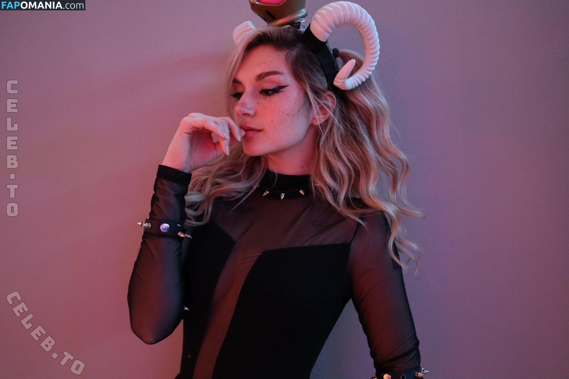 Busy B Asmr / busybasmr Nu OnlyFans  Foto vazada #1094