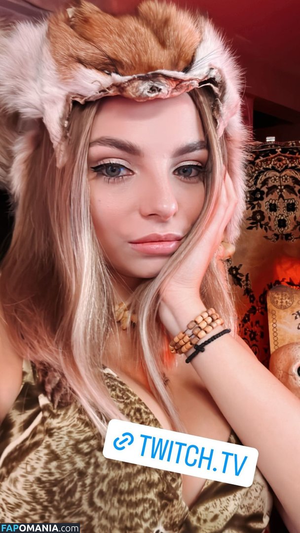 busya18 / busya18plus Nu OnlyFans  Foto vazada #47