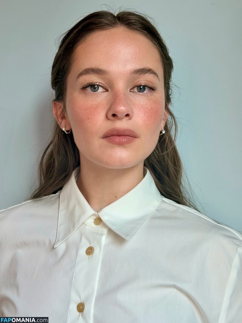 Cailee Spaeny / caileespaeny Nu OnlyFans  Foto vazada #336
