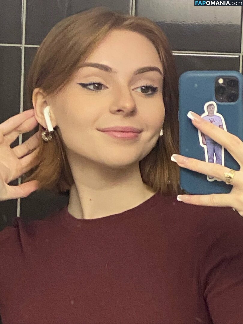  / Caitlin / Slowpuke / caitlinpauyaaa / slowpuke_ Nu OnlyFans  Foto vazada #40