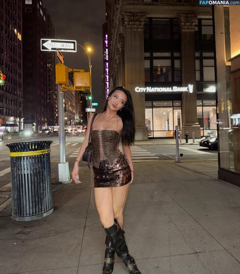 Callina Liang / callina.liang Nu OnlyFans  Foto vazada #6