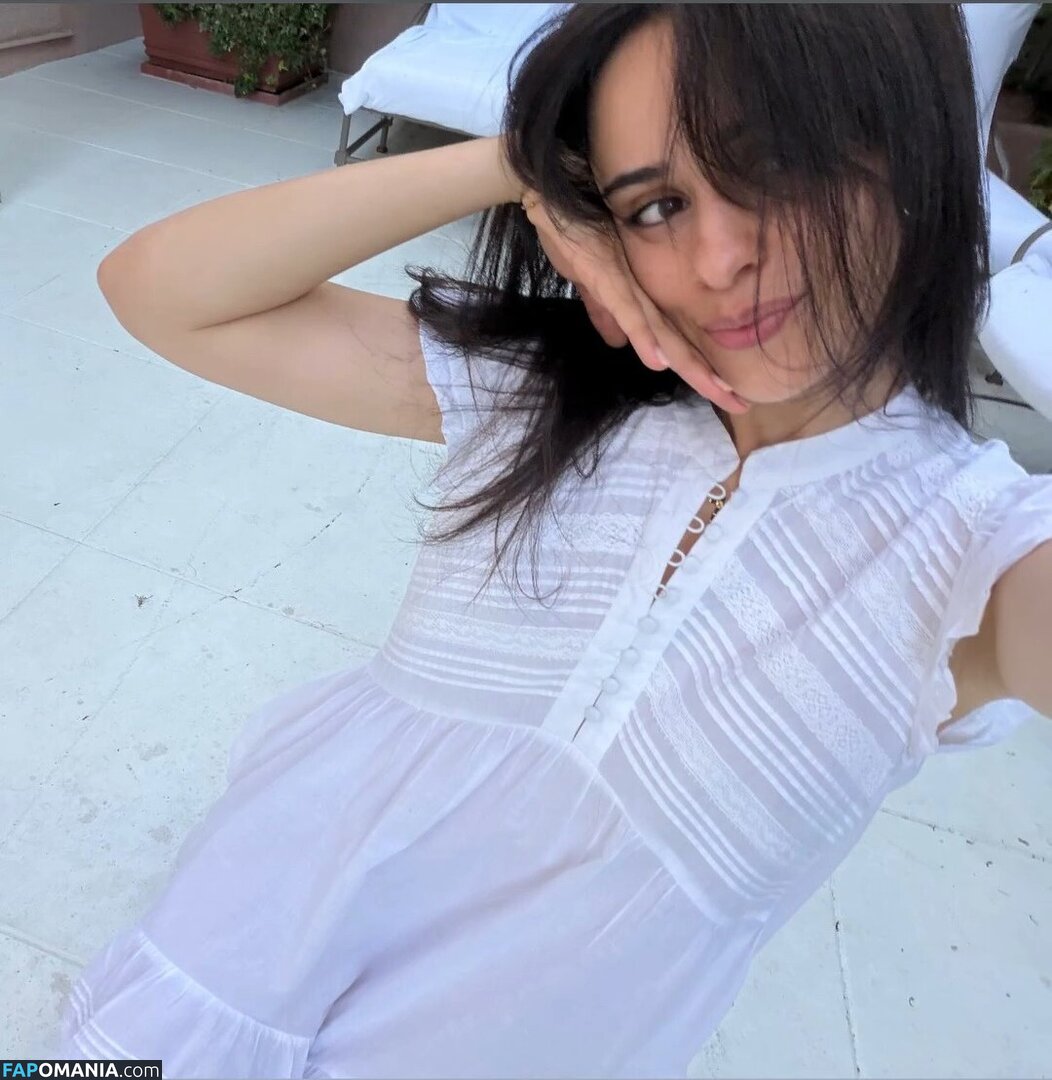 Camila Cabello / Camila_Cabello Nu OnlyFans  Foto vazada #2443