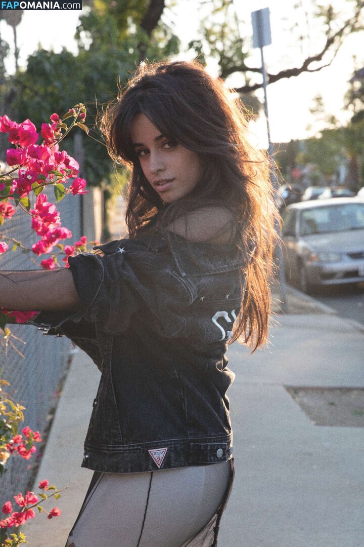 Camila Cabello / Camila_Cabello Nu OnlyFans  Foto vazada #2455
