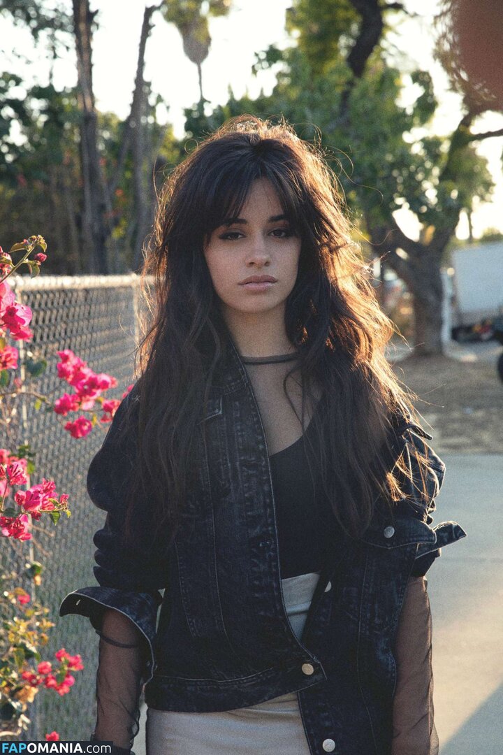 Camila Cabello / Camila_Cabello Nu OnlyFans  Foto vazada #2459