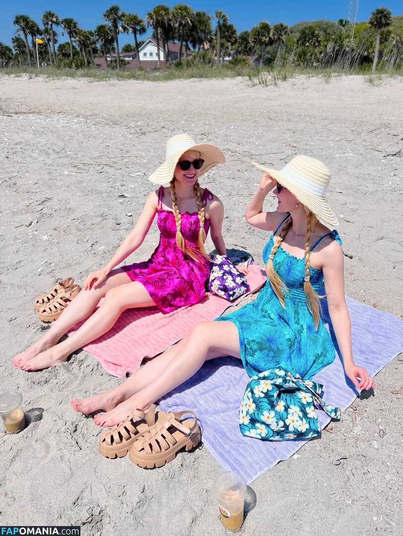 Camille And Kennerly / camillekennerly Nu OnlyFans  Foto vazada #24