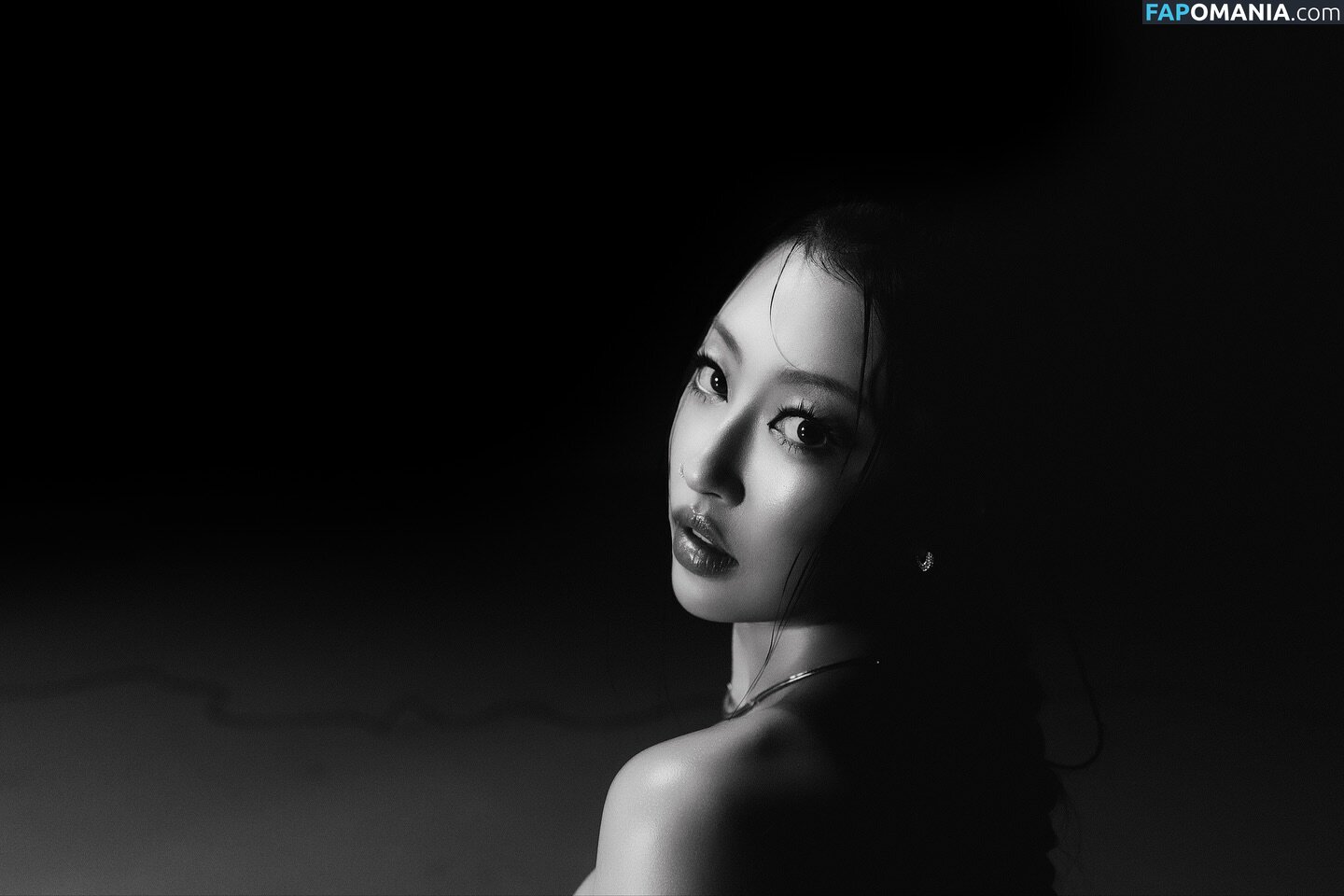 camocashy / camokr / https: Nu OnlyFans  Foto vazada #9