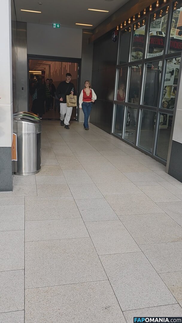 CANDID Boobs / bouncy / braless / cleavage / downblouse / jiggly Nu OnlyFans  Foto vazada #26