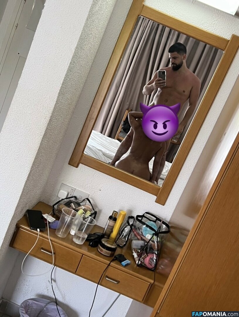 Carla Sophie / carlasophiebtw / carlysophie Nu OnlyFans  Foto vazada #85