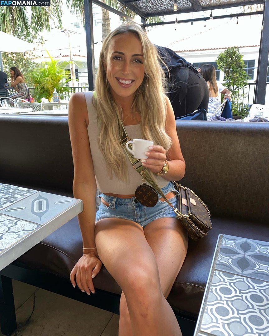 Carley Sanfilippo / carleysani Nu OnlyFans  Foto vazada #2