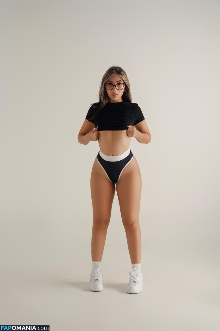 caro_martinezz / https: Nu OnlyFans  Foto vazada #2