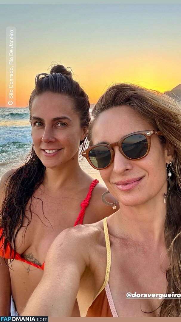 Carol Barcellos / carolbarcellos Nu OnlyFans  Foto vazada #1