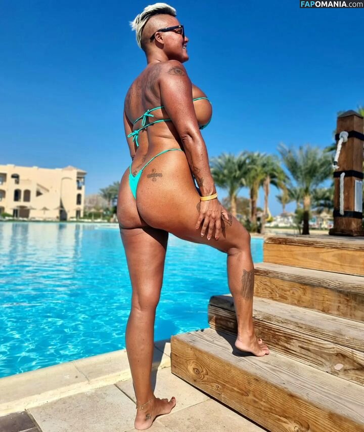 Caroline Öberg / carrooberg Nu OnlyFans  Foto vazada #3