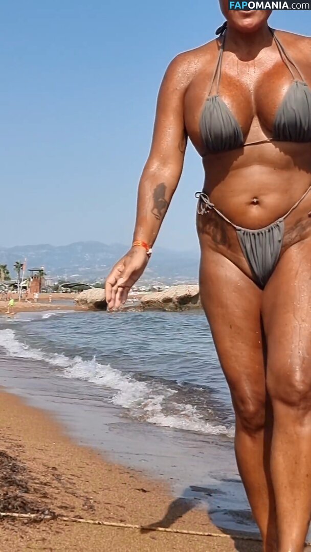 Caroline Öberg / carrooberg Nu OnlyFans  Foto vazada #10