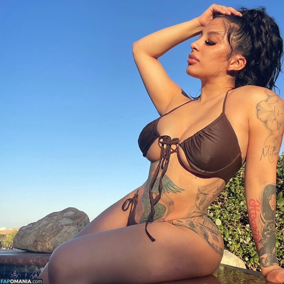 Cashmir.cc / Mirandablive / cashmir.1 / miranda2bangz Nu OnlyFans  Foto vazada #4