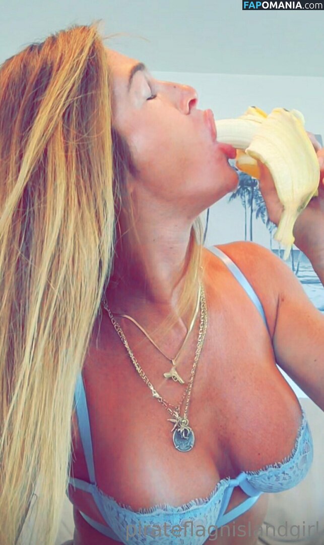 Cassie Zero / islandgirl11 / pirateflagnislandgirl Nu OnlyFans  Foto vazada #34