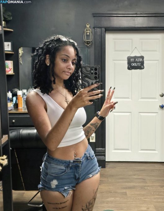 6ixthwall / catchafade6500 Nu OnlyFans  Foto vazada #1