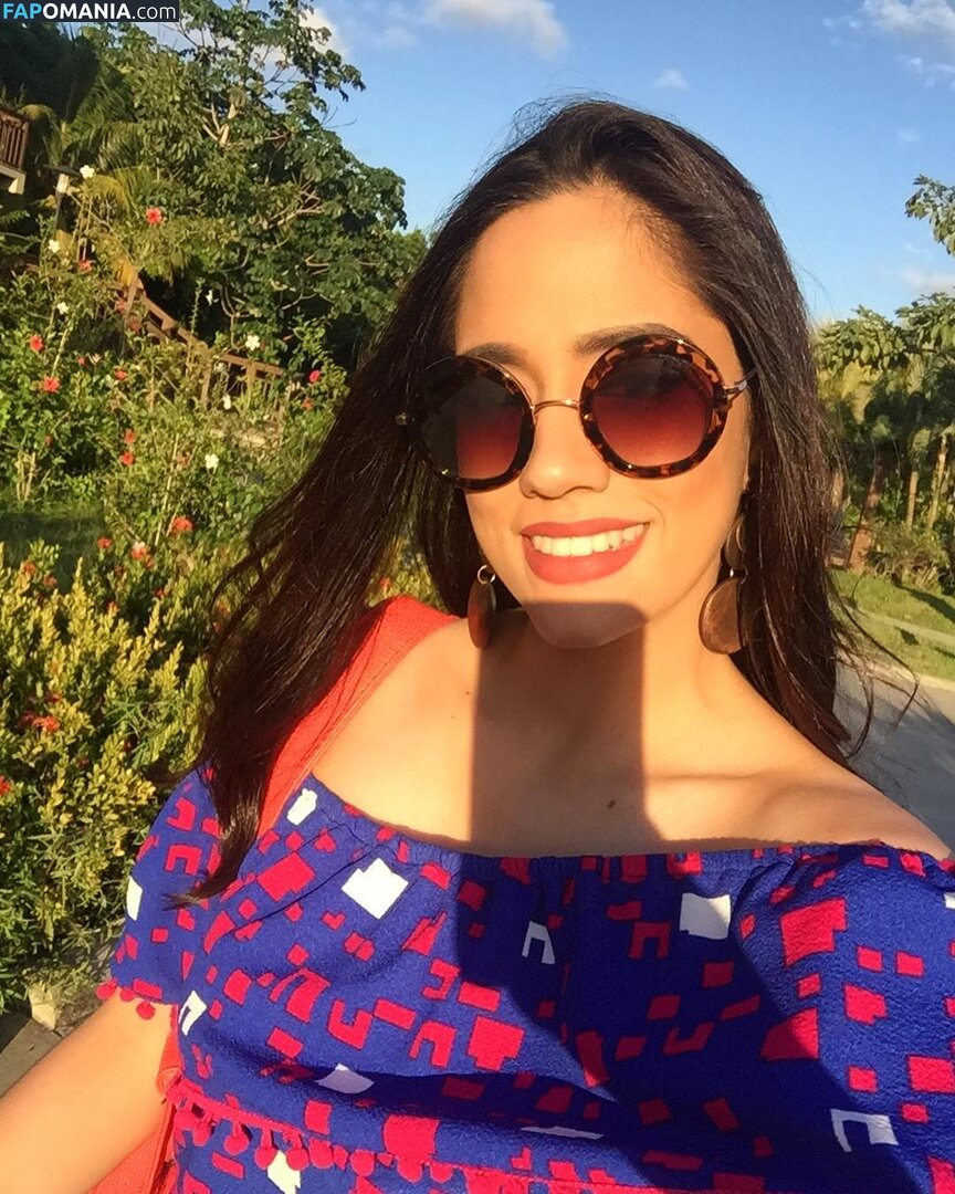 Cecilia Rossell / ceciliarossellhn Nu OnlyFans  Foto vazada #20