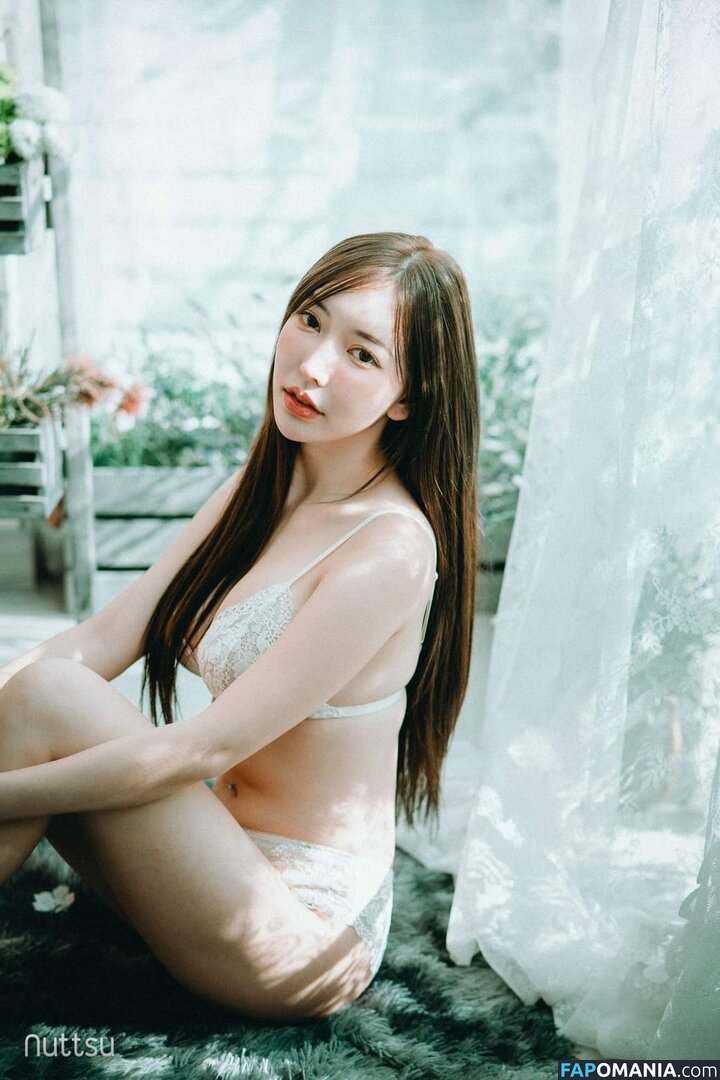 Champ Emmita / ChampHabita / champ.habita Nu OnlyFans  Foto vazada #26