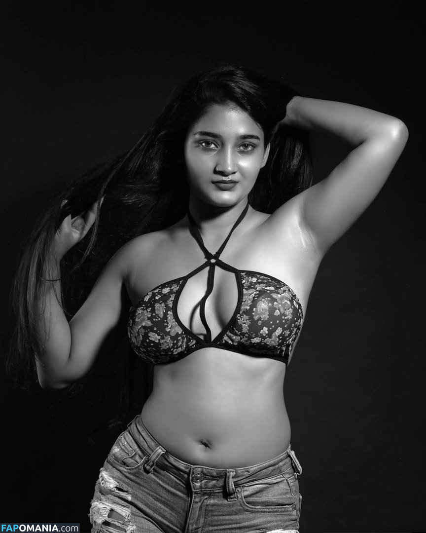 Chandrika Desai / Chandrika Passionica Nu OnlyFans  Foto vazada #46