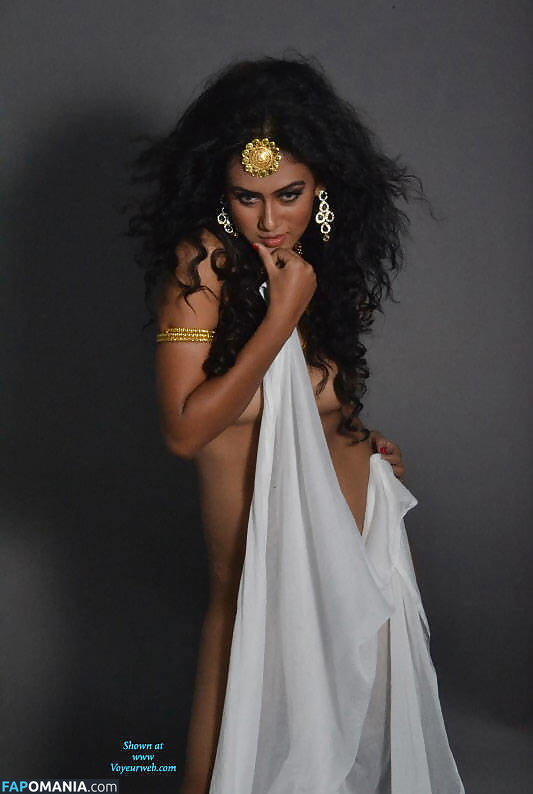 Chandrika Desai / Chandrika Passionica Nu OnlyFans  Foto vazada #449