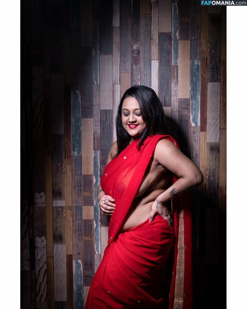 Chandrika Desai / Chandrika Passionica Nu OnlyFans  Foto vazada #1117
