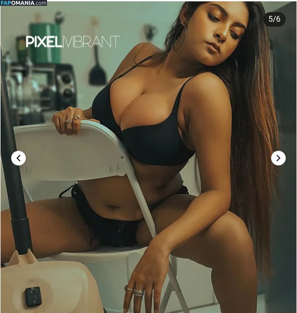 Chandrika Desai / Chandrika Passionica Nu OnlyFans  Foto vazada #1175