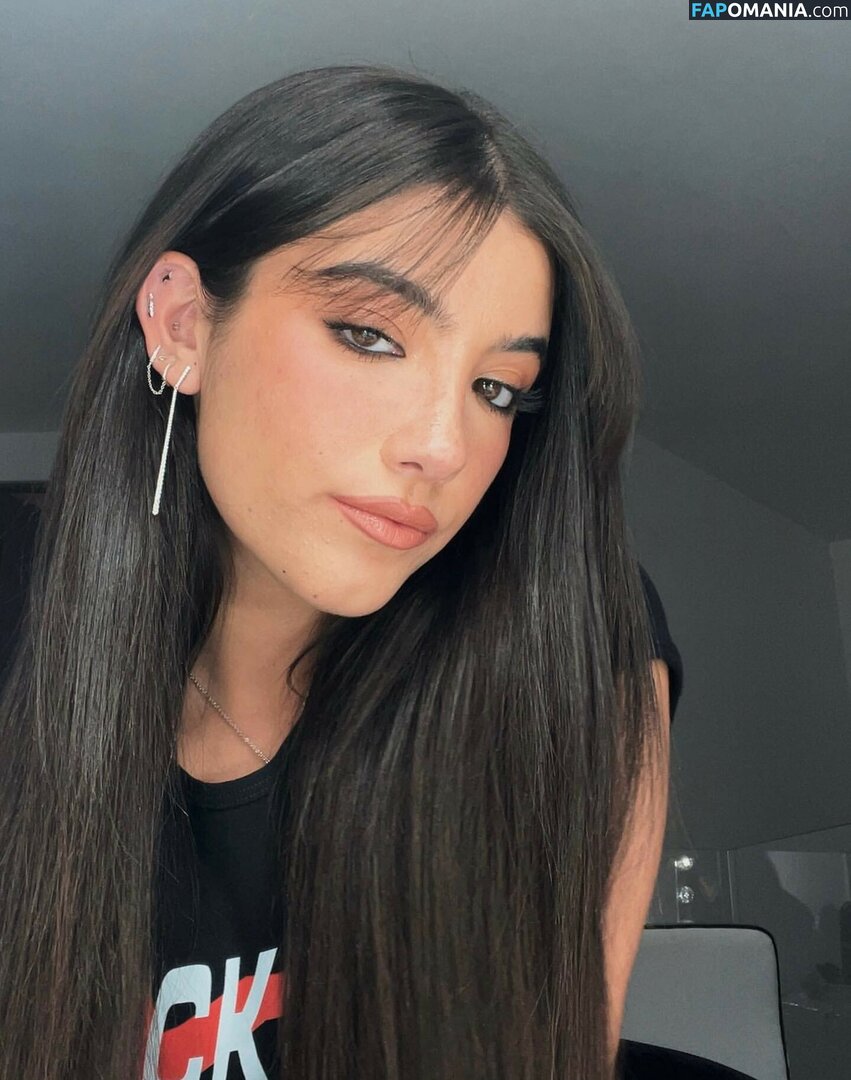 Charli D'Amelio / Charli Damelio / charlidamelio / charliesdamelio Nu OnlyFans  Foto vazada #418