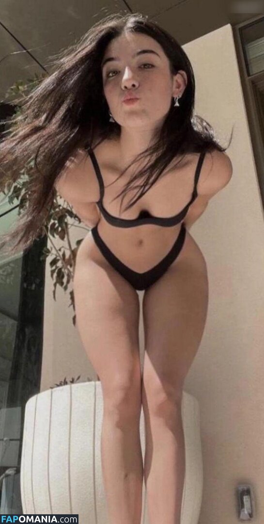 Charli D'Amelio / Charli Damelio / charlidamelio / charliesdamelio Nu OnlyFans  Foto vazada #920
