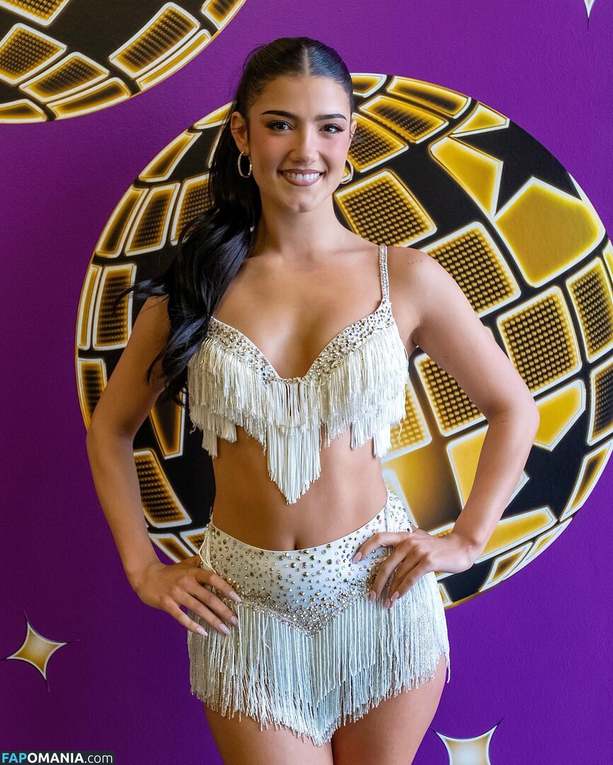 Charli D'Amelio / Charli Damelio / charlidamelio / charliesdamelio Nu OnlyFans  Foto vazada #1565