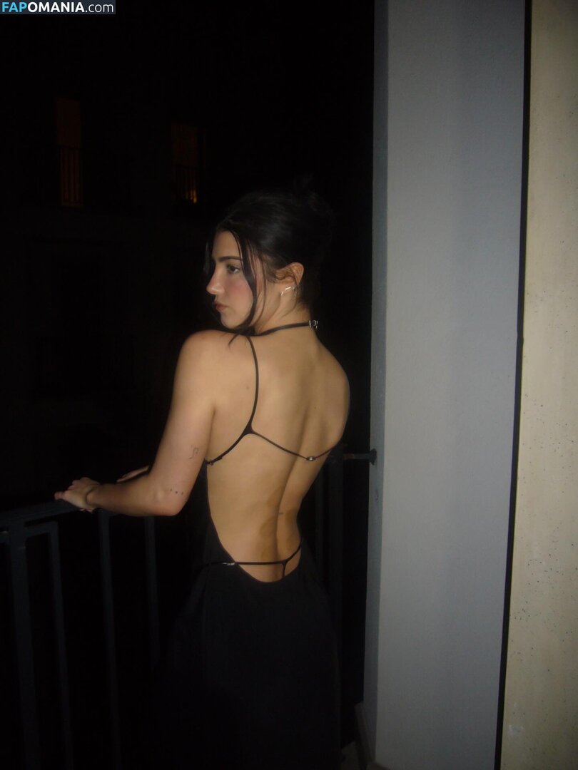 Charli D'Amelio / Charli Damelio / charlidamelio / charliesdamelio Nu OnlyFans  Foto vazada #1610