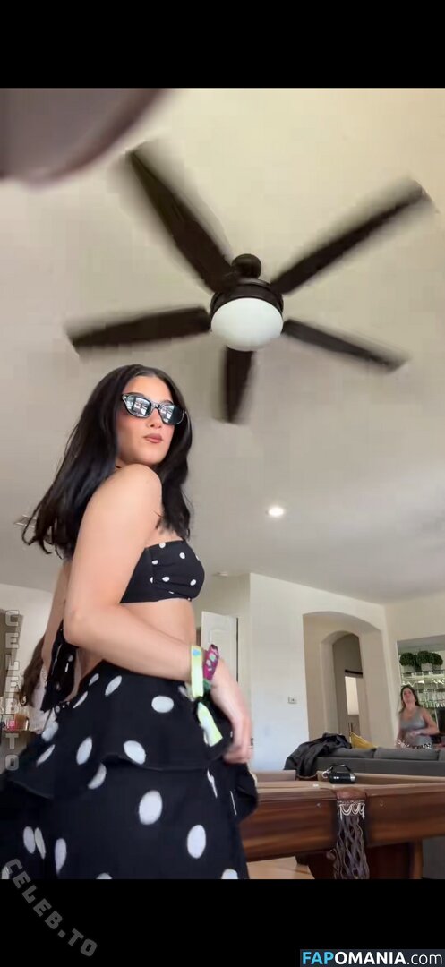 Charli D'Amelio / Charli Damelio / charlidamelio / charliesdamelio Nu OnlyFans  Foto vazada #1663