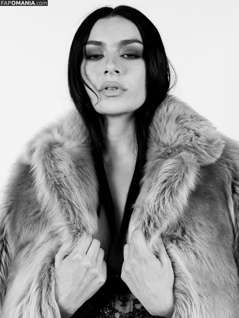 Charli XCX / charli_xcx / charlignarly / charlixcx / https: Nu OnlyFans  Foto vazada #1276