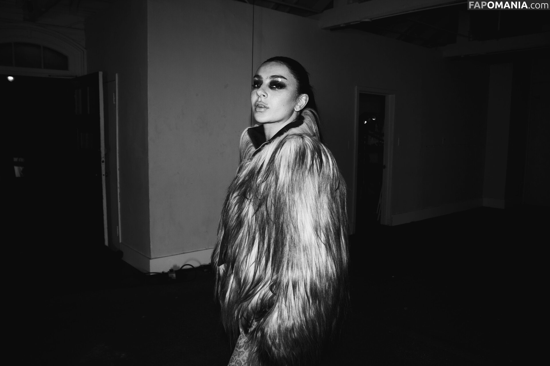 Charli XCX / charli_xcx / charlignarly / charlixcx / https: Nu OnlyFans  Foto vazada #1280