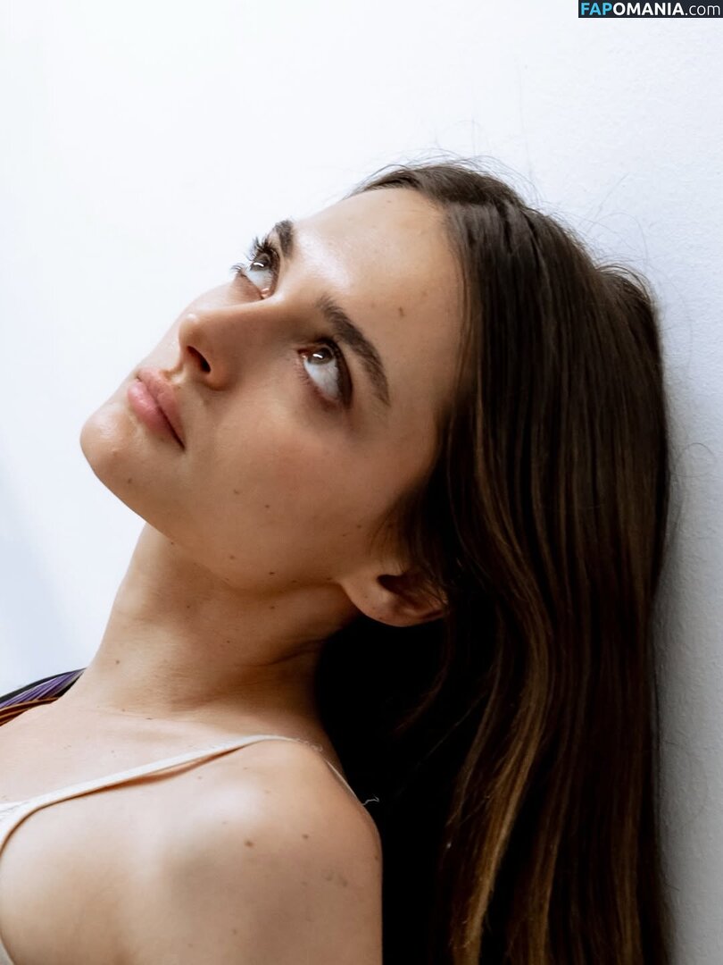 Charlotte Lawrence / charlotteslawrence / pinuptink Nu OnlyFans  Foto vazada #46