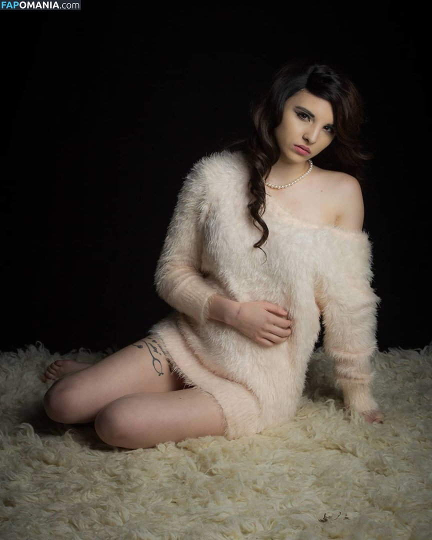 Chelsie Deville / Itschelsiedeville / d3ville Nu OnlyFans  Foto vazada #8