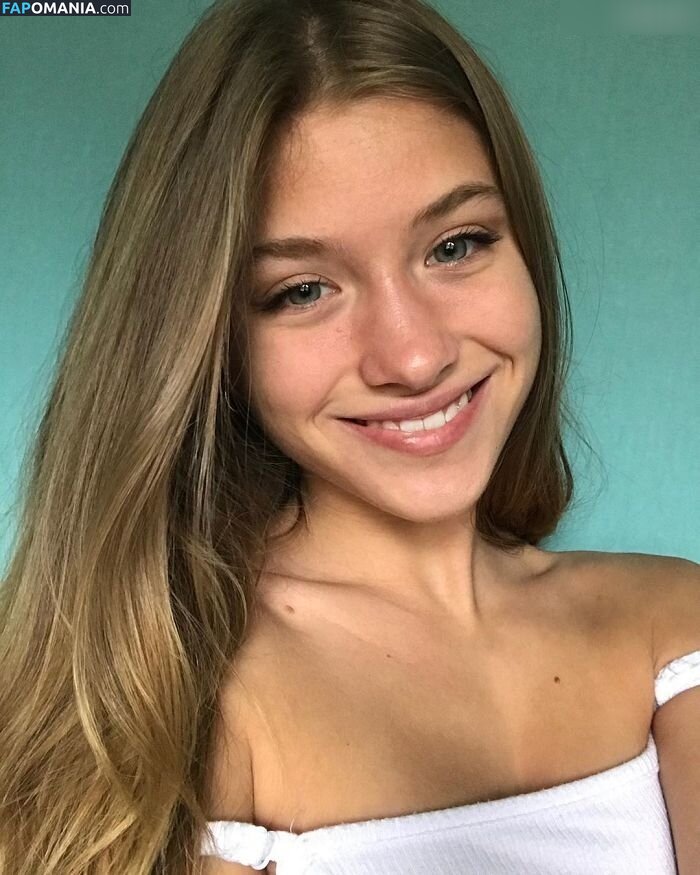 Cherie Lorraine / Cherry Albrecht / cherielorraine / solarrheart Nu OnlyFans  Foto vazada #43