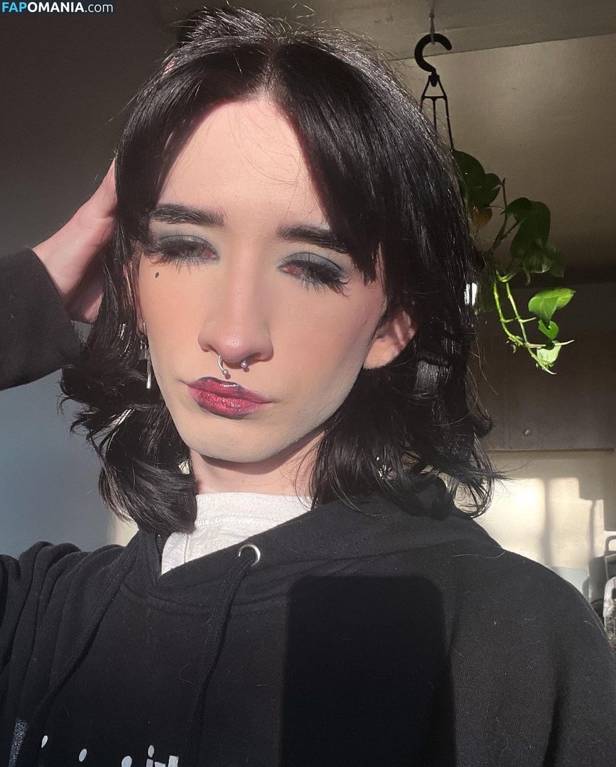 Cherry Darling / _cherrydarlin_ / ch3rrydarl1nn Nu OnlyFans  Foto vazada #3