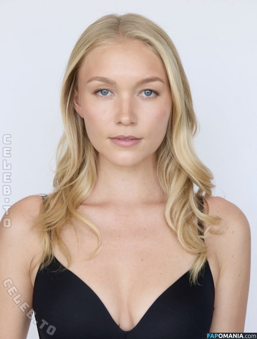 Chiara Schmitt / chiaracs_ Nu OnlyFans  Foto vazada #4
