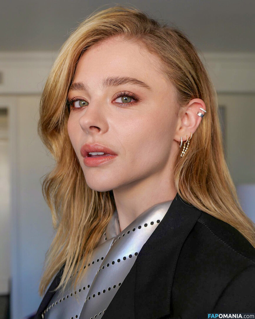 Chloe Grace Moretz / ChloeGMoretz Nu OnlyFans  Foto vazada #491