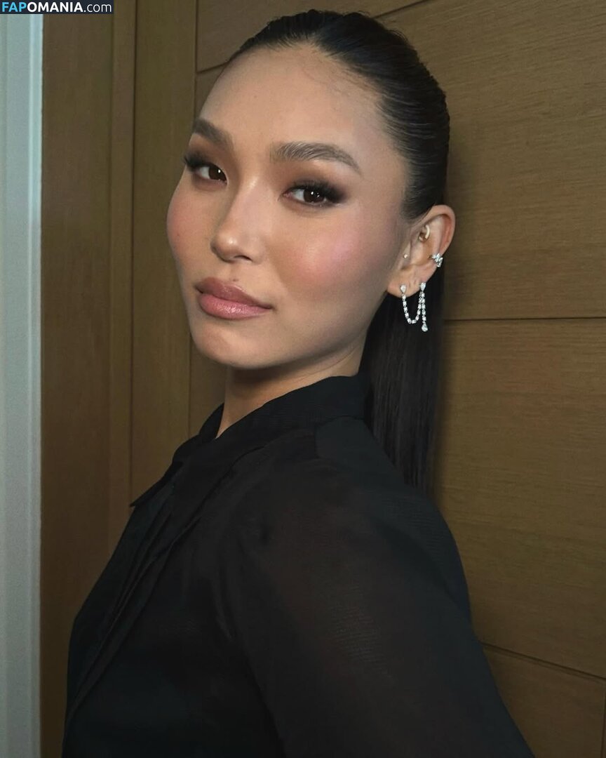 Chloe Kim / chloekim / thechloekim Nu OnlyFans  Foto vazada #6