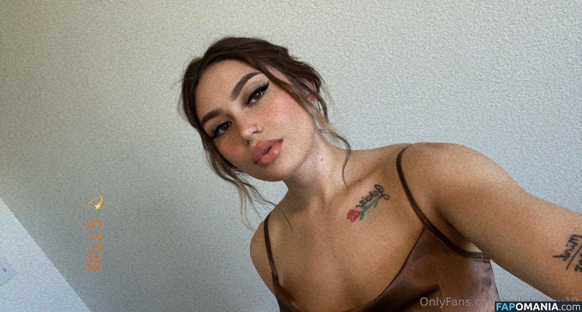 bellabunny19 / chloecream18 / chloecreamss / chloemason_18 Nu OnlyFans  Foto vazada #11