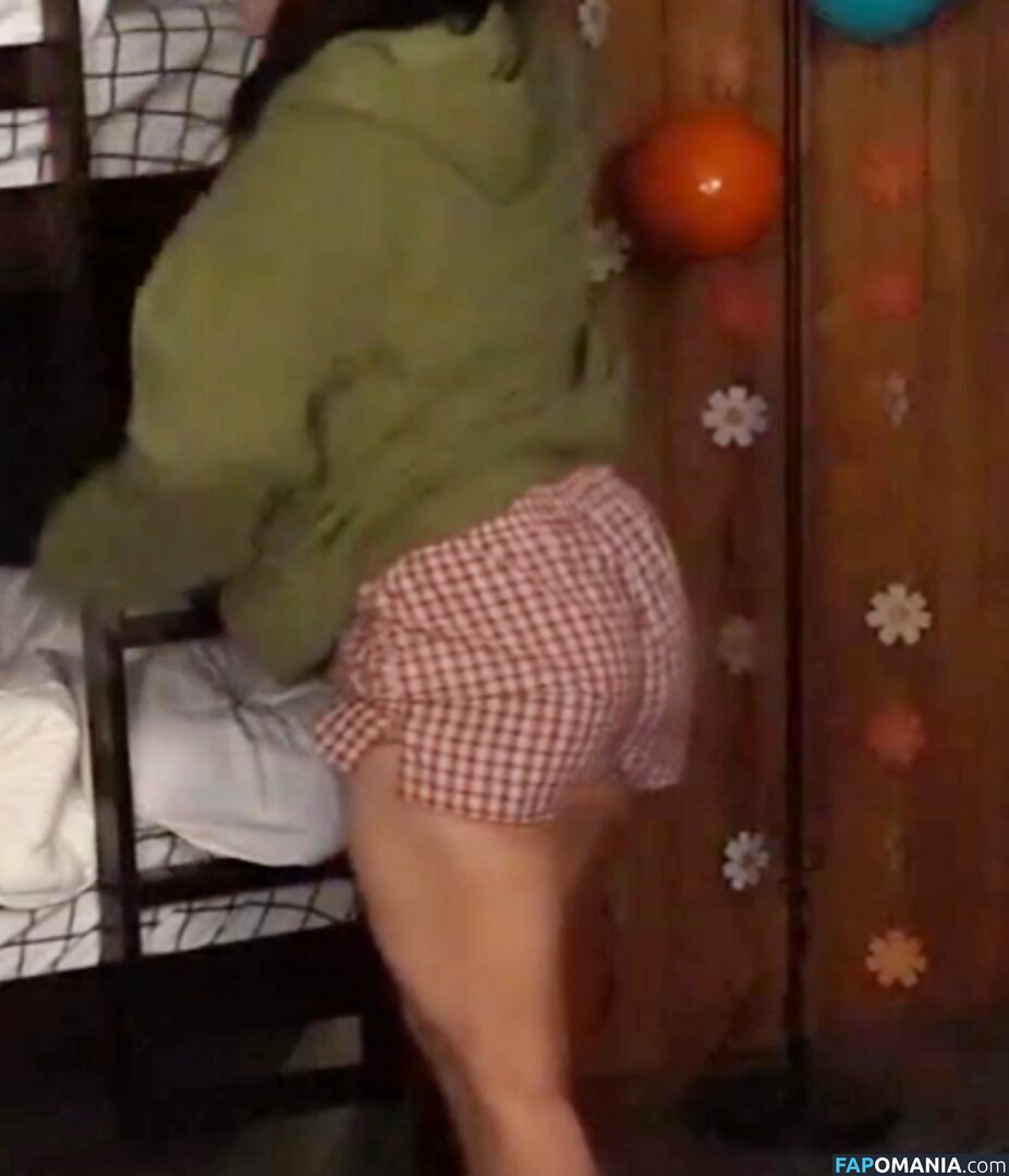 Cinna / Cinnabrit / cinnanut Nu OnlyFans  Foto vazada #496