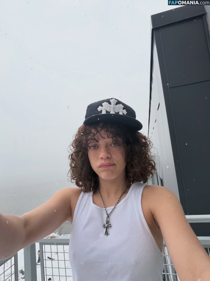 clara.west / clara_west Nu OnlyFans  Foto vazada #18